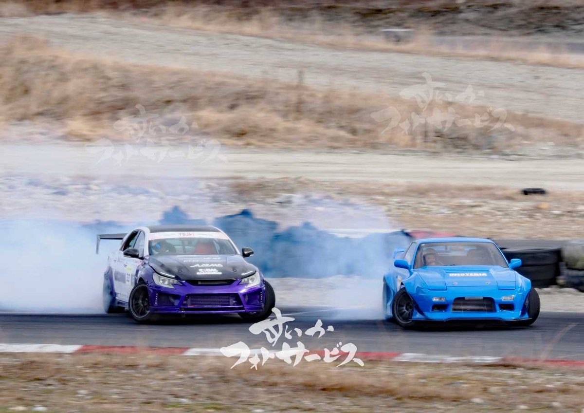 Takamiusami's tweet image. TCN DRIFT にマークXの参加が初みたい。準決勝で八木雅斗さんに敗れたがひろちゃん３位に入った

今シーズンの出だしがよく気持ちいい
＃TCN
＃ドリフト
＃drift