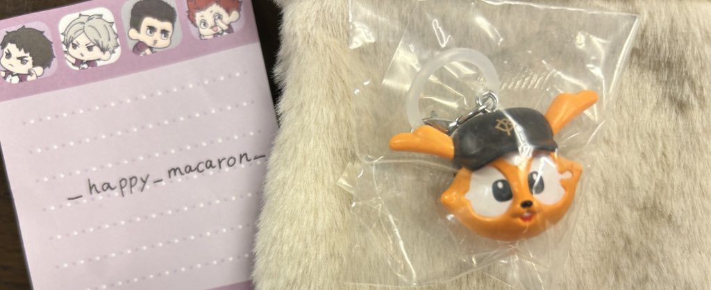 報酬はマカロン tweet media