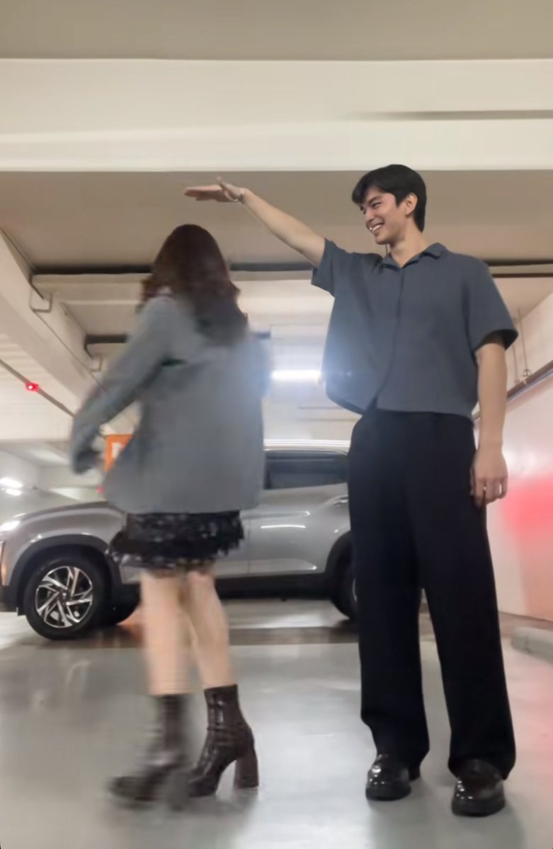 𝗹𝘂𝗻𝗮 tweet media