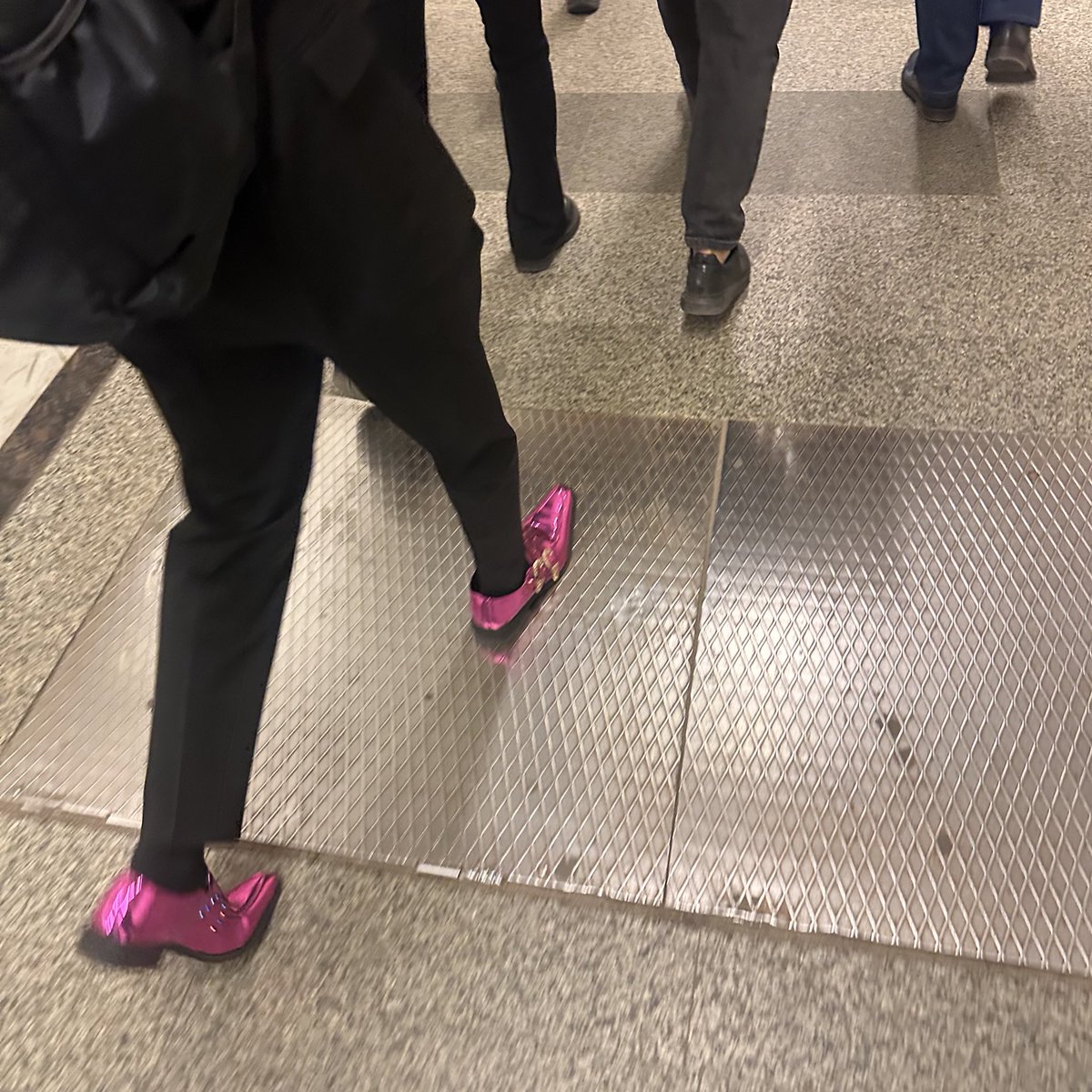 лиля́ кеба́б tweet media