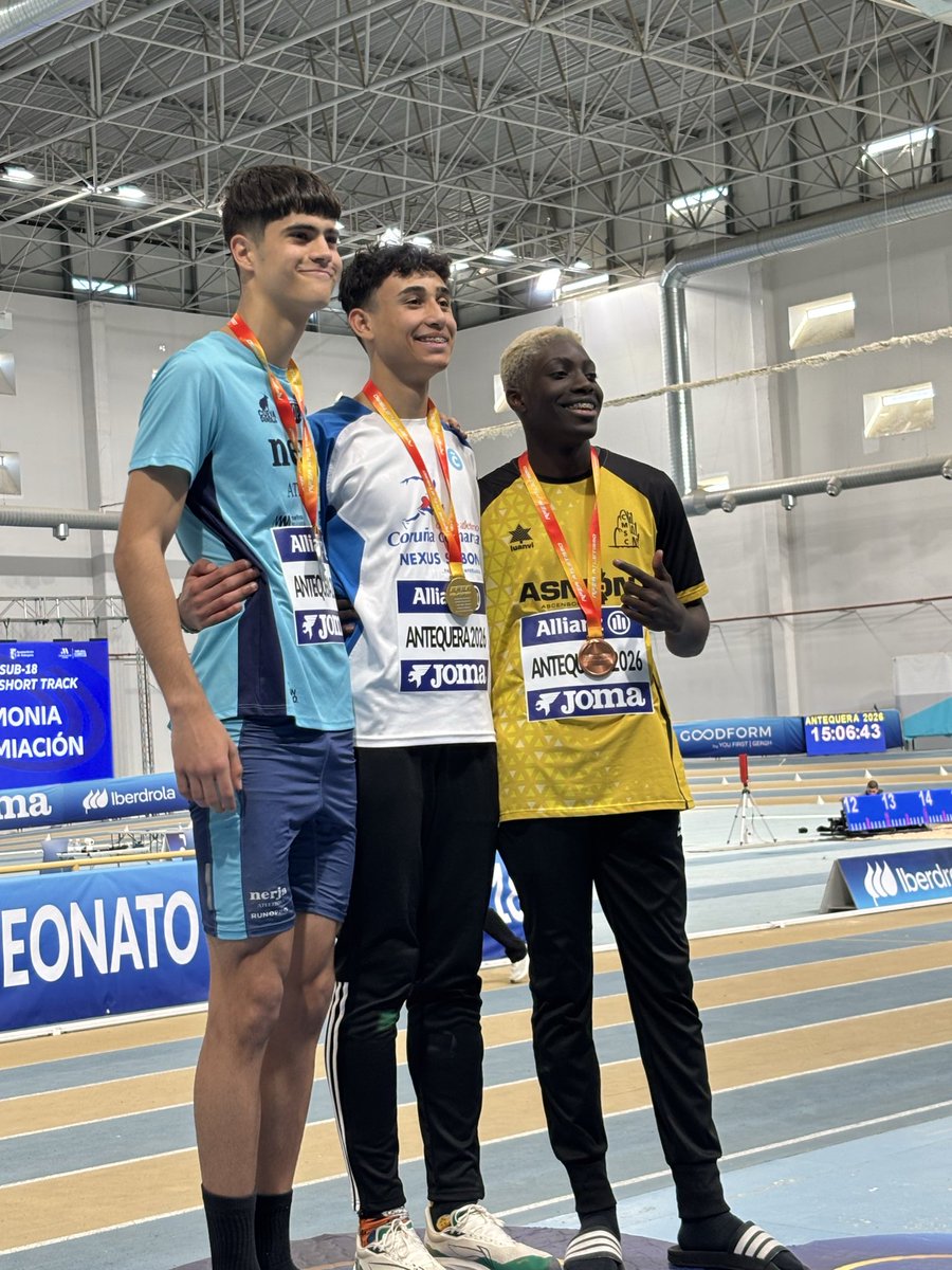 Laura Real tweet media