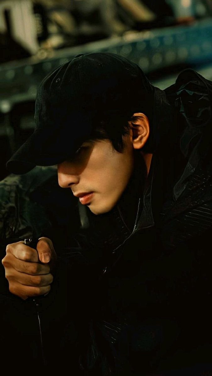 that sharp jawline could actually be used as a tactical weapon