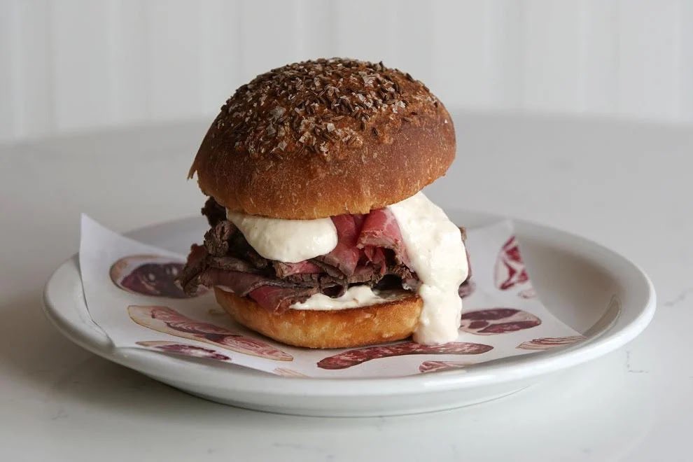 Michael Chelus tweet media