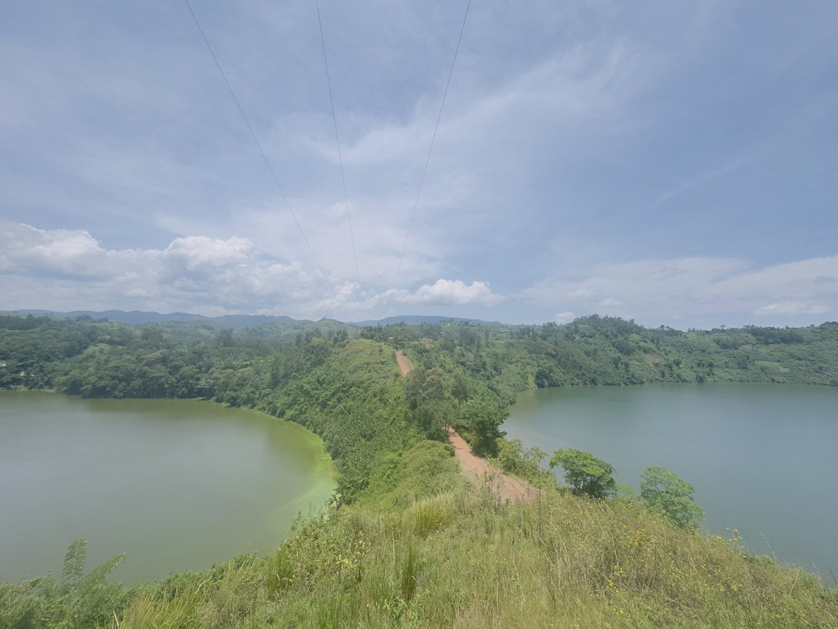 ᴛʀᴀᴠᴇʟ ꜱᴘᴇᴄɪᴀʟɪꜱᴛ 🇺🇬 tweet media