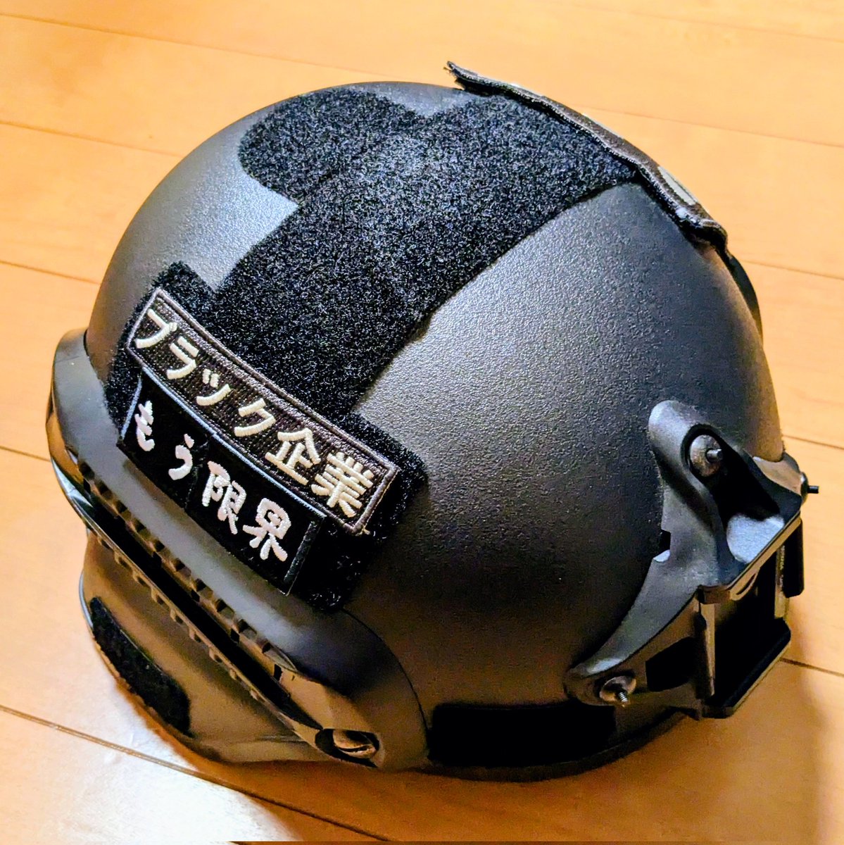 エレマン tweet media