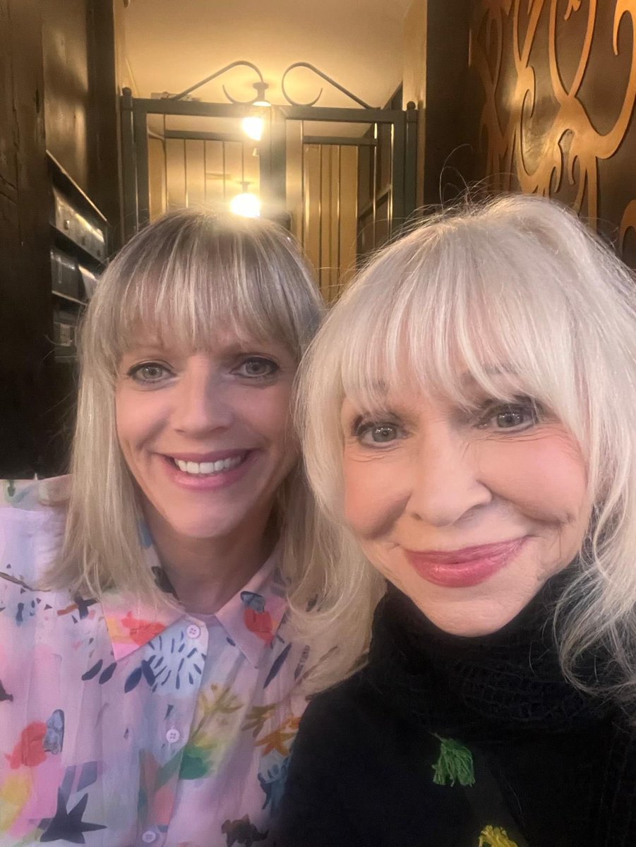 KatyManning Official welcomes you tweet media