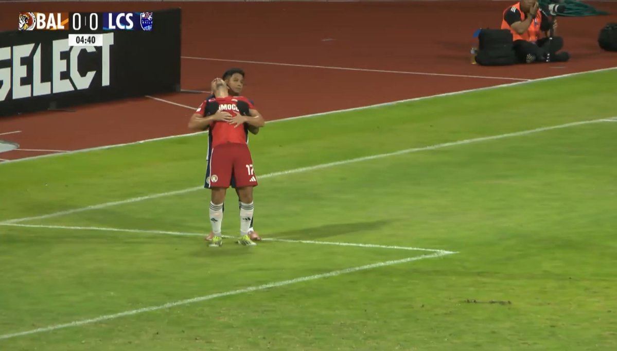 nocontextsgfootball tweet media