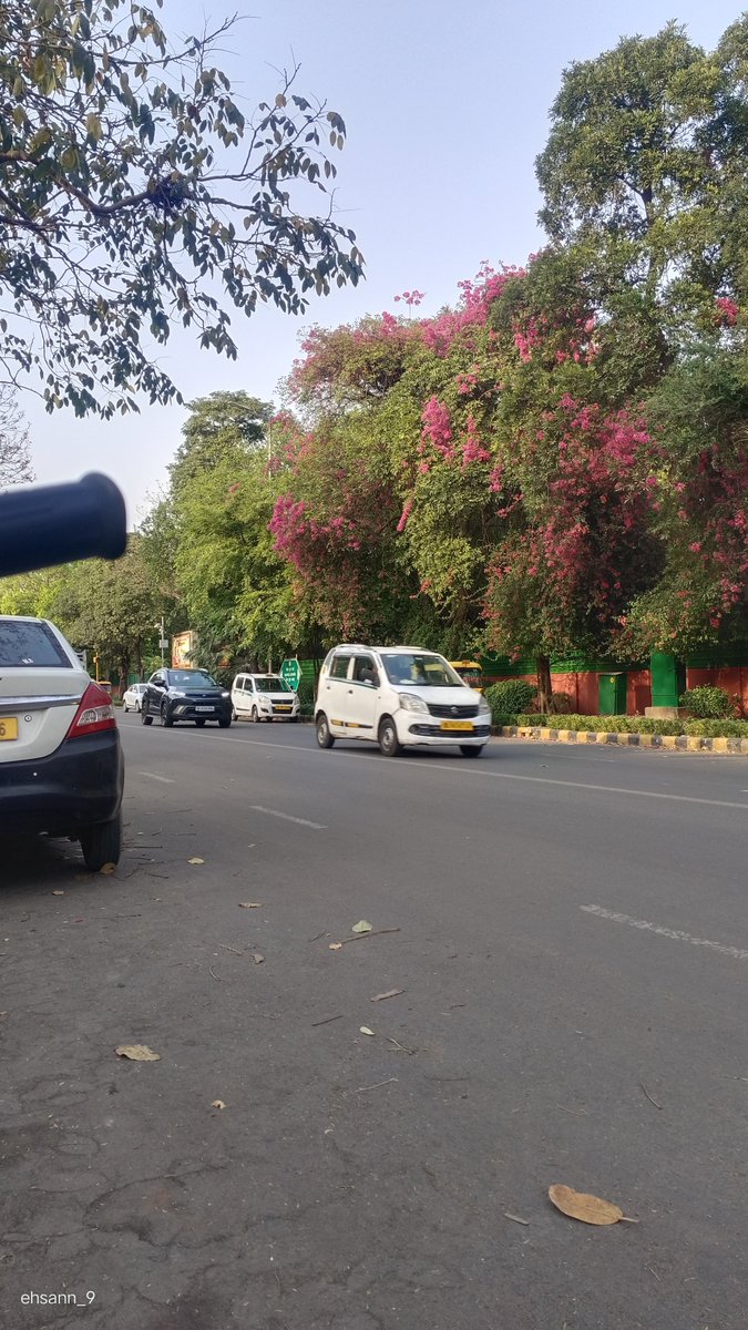 احسان tweet media