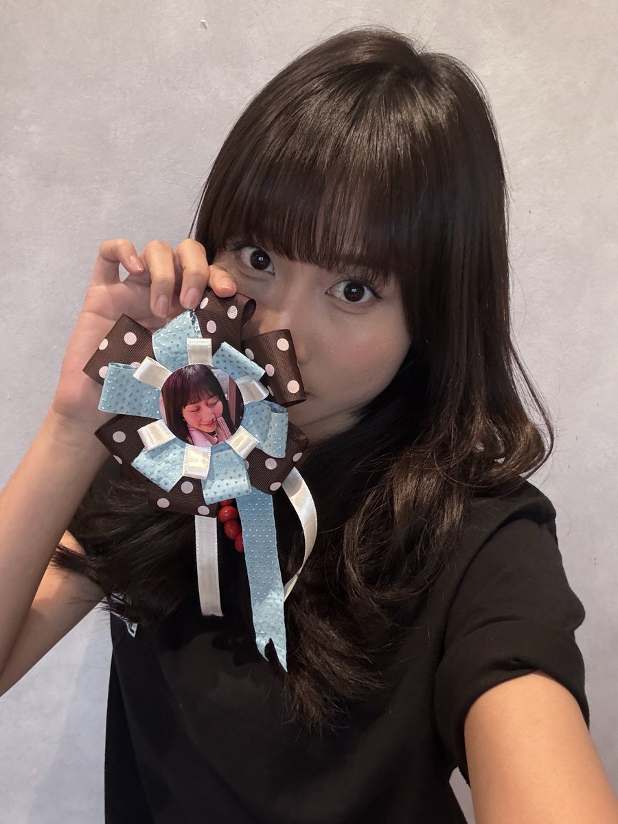 A_MutheJKT48's tweet photo. Thank you for today!! OFC pertama team Passion hihi 🤗 semoga suka ya hadiah dari kitaaaaa~  ❤️‍🔥❤️‍🔥❤️‍🔥 https://t.co/Xz7QVdL2Qk