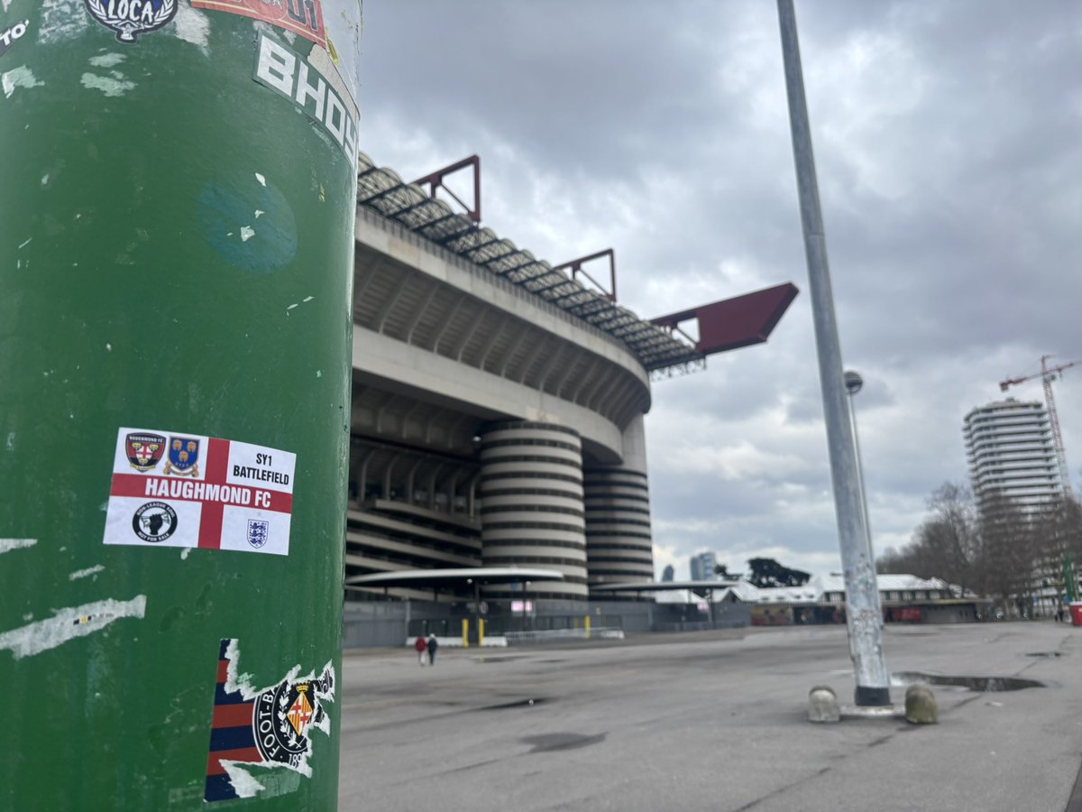 𝙇𝙤𝙜𝙖𝙣 🏴 tweet media