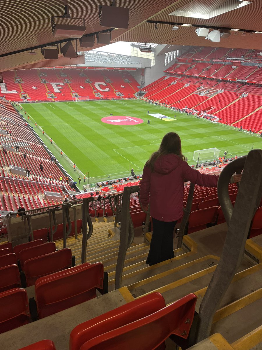 𓅛 Jen ⚽️ 🐦‍🔥 tweet media