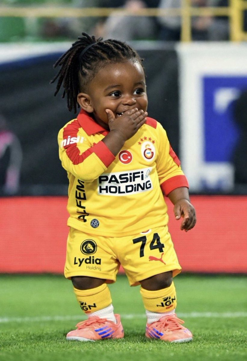 Yapın şu maskotu gsstore da kapış kapış gider <a href="/GalatasaraySK/">Galatasaray SK</a>