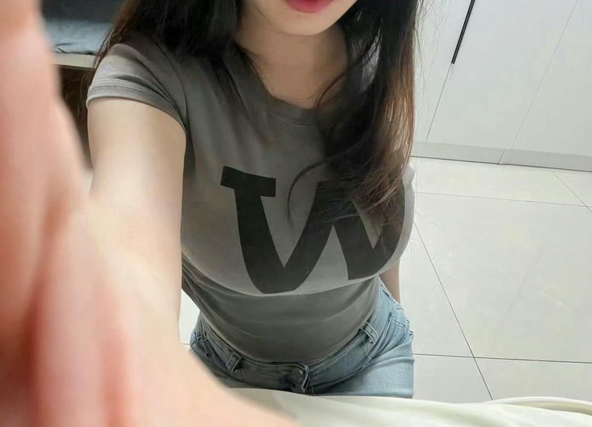 大 理个人 tweet media