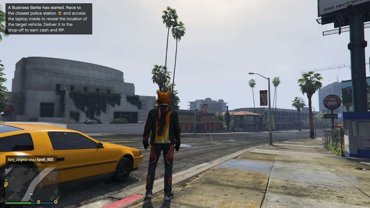 Gel uçan arabamla gezdirem seni