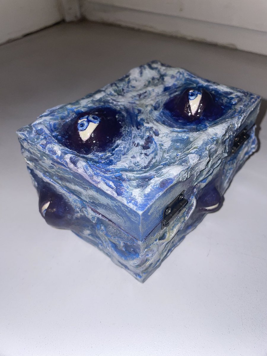 funnitas funnitatum tweet media