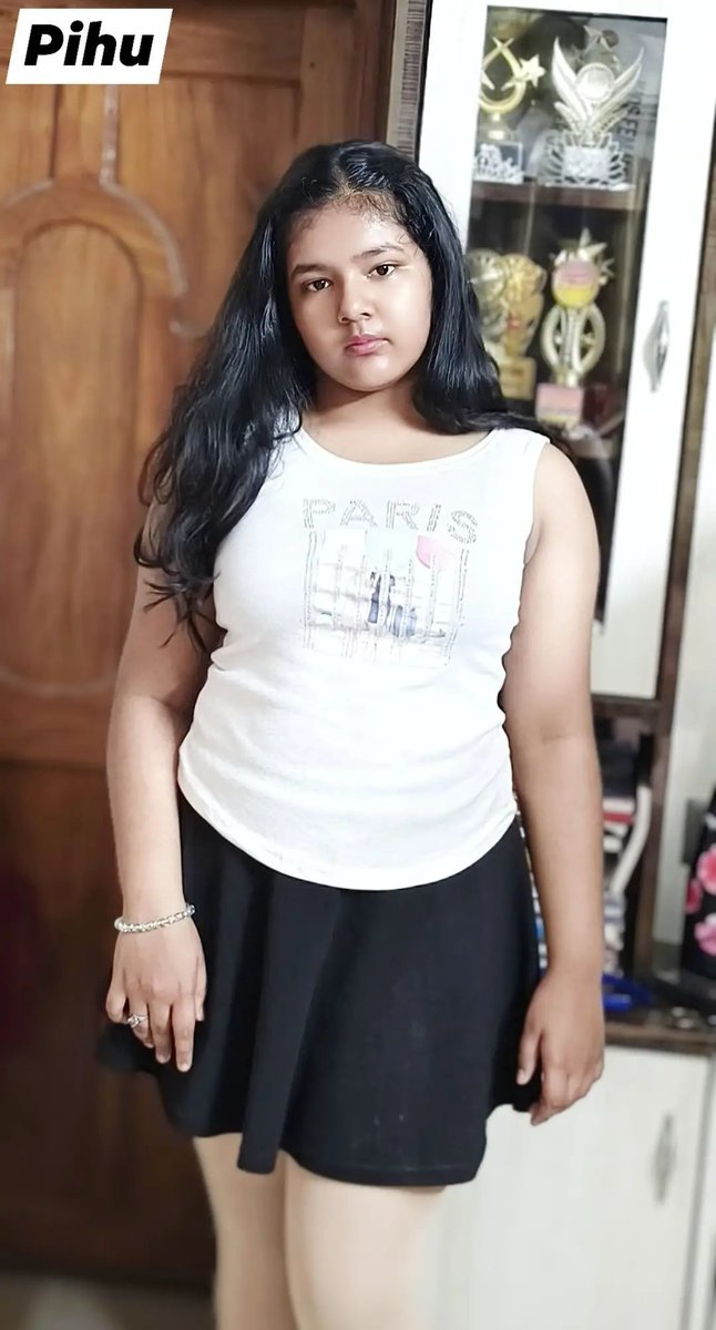 প্রিয়া tweet media