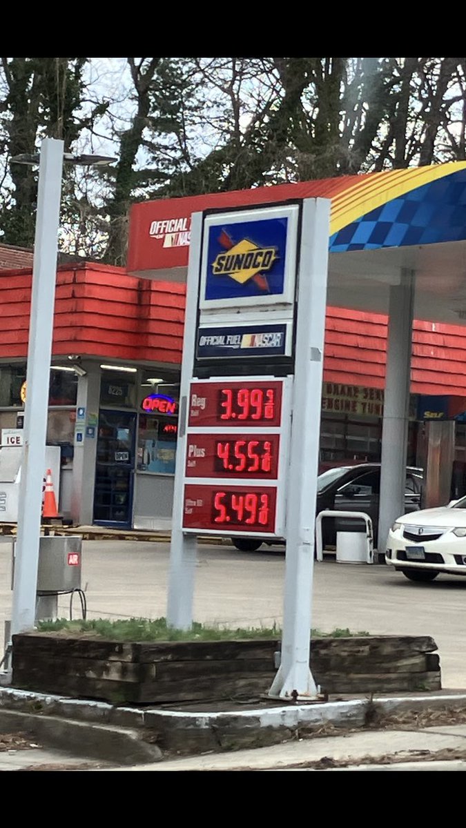 Claude Taylor tweet media