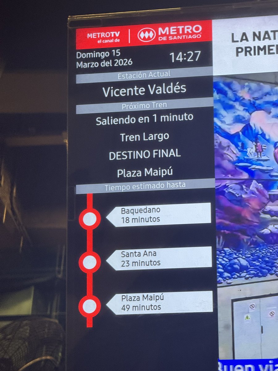 Tupper180042's tweet photo. @metrodesantiago hola tío metro, cuál es la necesidad de sus conductores de no salir cuando dice la pantalla ? Ahí dice saliendo en un minuto y salió hace 3 minutos, llego a la estación y salió de una sin esperar, andan apurados los conductores ?? Están cortando boletos ?? https://t.co/XfNASKqHl7