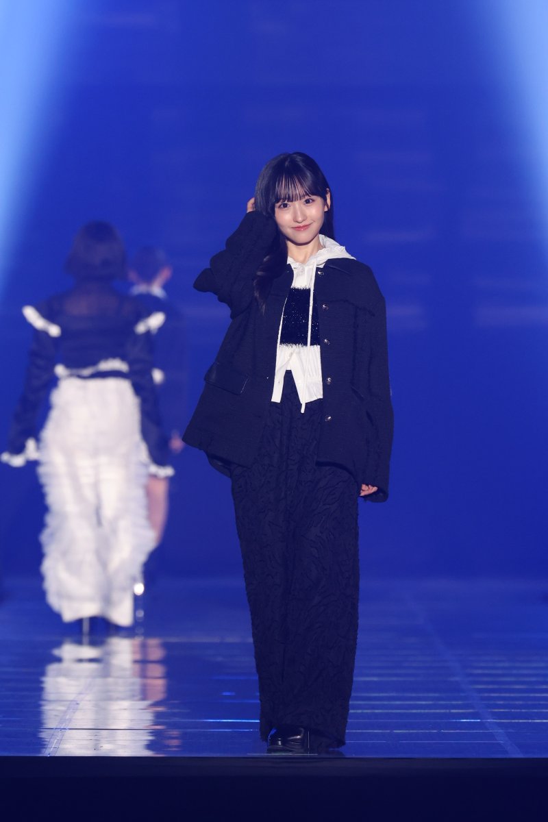乃木坂46 一ノ瀬美空 XLジャージ上下 新品未開封 乃木坂46 ジャージ上 XLサイズ 一ノ瀬美空 - メルカリ