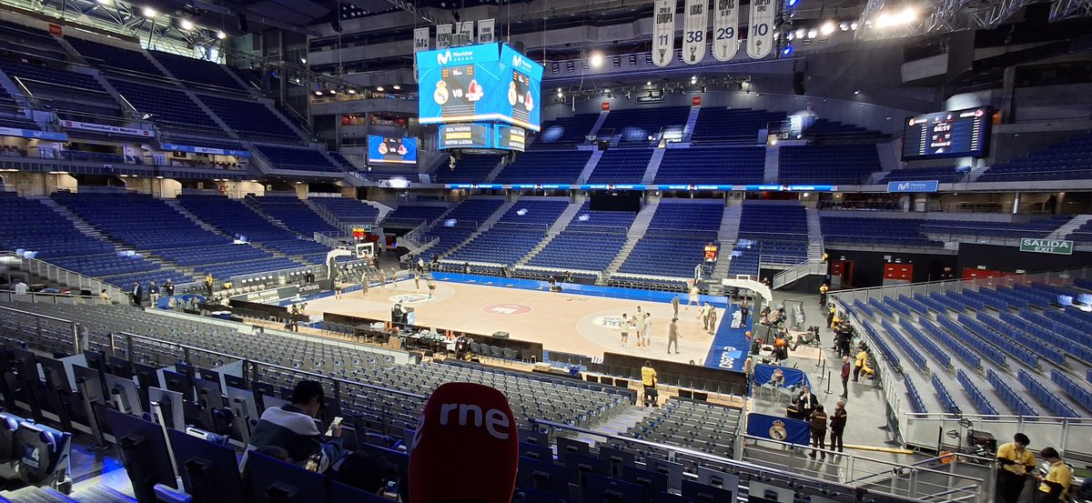 BorjaInzaRTVE's tweet image. A las 17:00h aquí en el Palacio de los deportes de la Comunidad de Madrid, @RMBaloncesto - @flleida 
Como siempre, en RADIO NACIONAL @rne en " Tablero deportivo" @RNEdeportes
#Basket
#Vamooosss