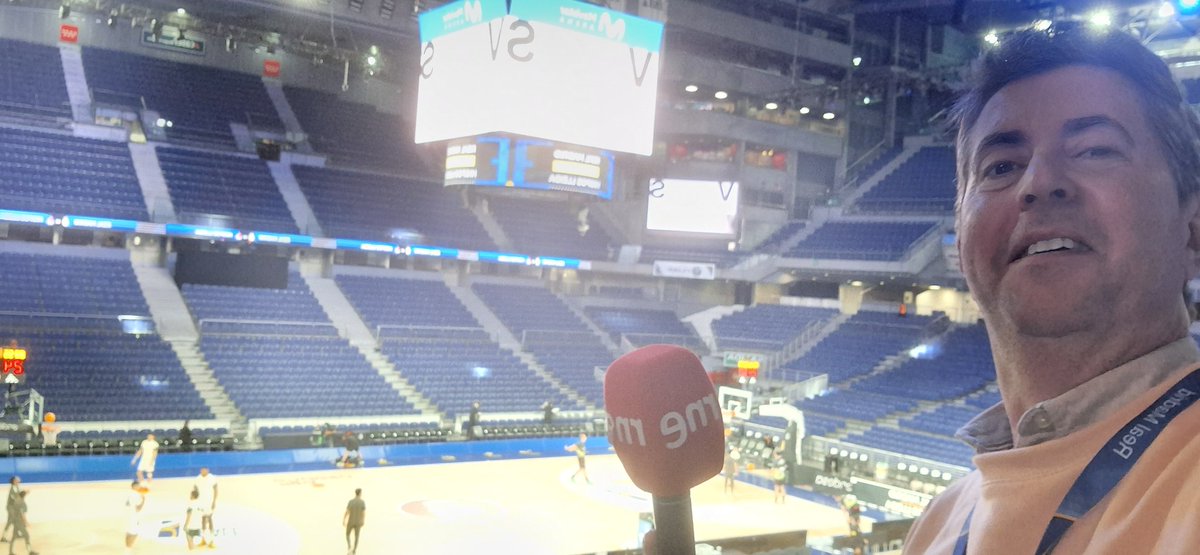 BorjaInzaRTVE's tweet image. A las 17:00h aquí en el Palacio de los deportes de la Comunidad de Madrid, @RMBaloncesto - @flleida 
Como siempre, en RADIO NACIONAL @rne en " Tablero deportivo" @RNEdeportes
#Basket
#Vamooosss