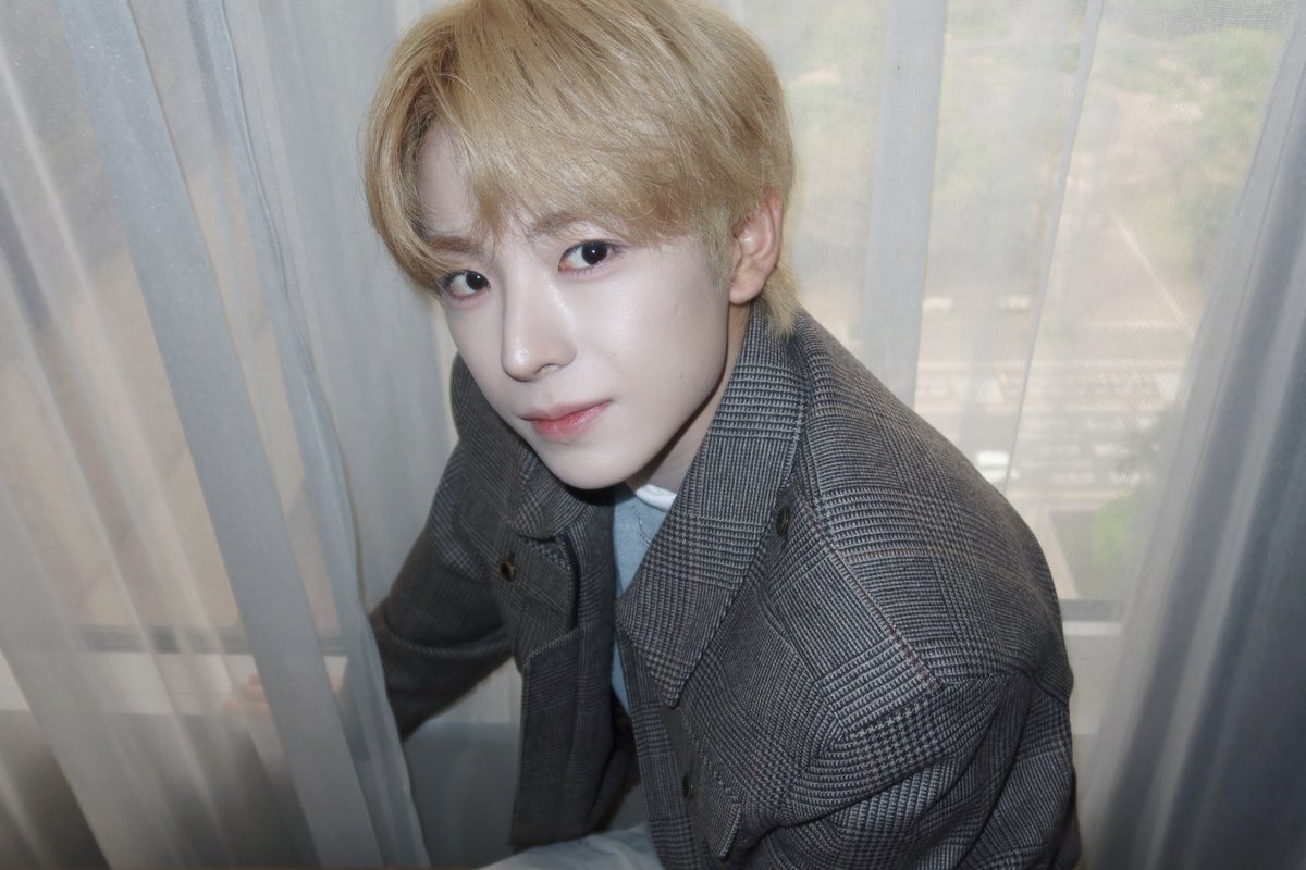 selfolssi ♤ tweet media