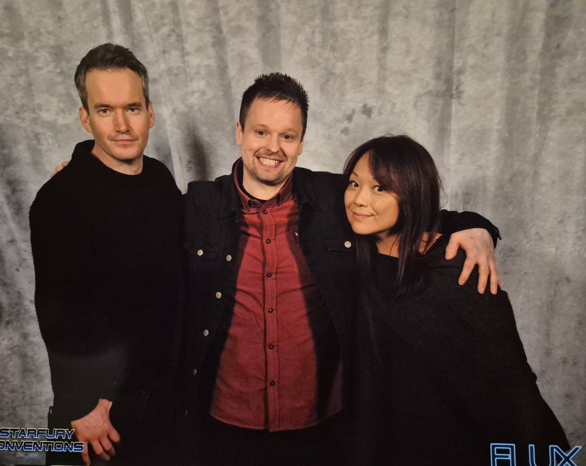 KrisHay89's tweet photo. Photos with the spin off casts ❤️ #Torchwood #ClassDW #Flux https://t.co/jpSO2wu8Uk