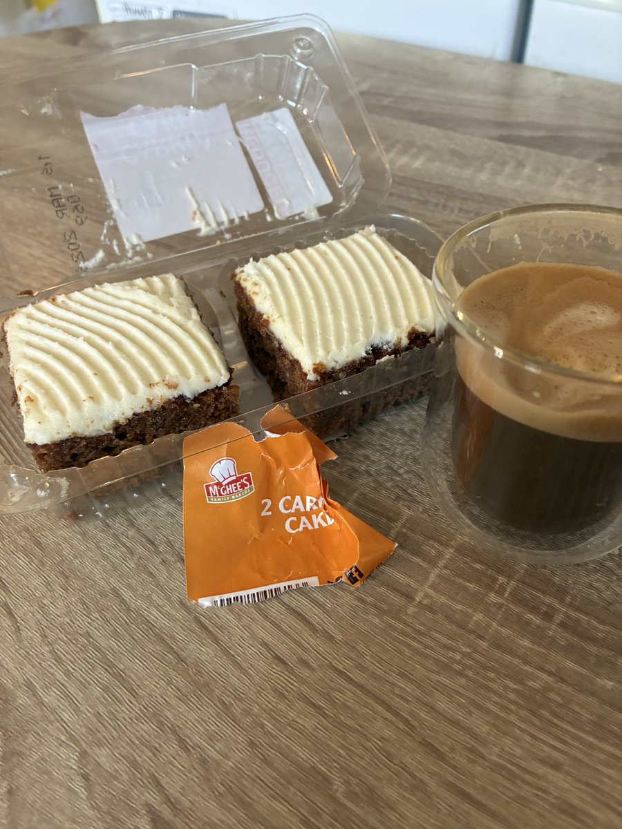 Niven and Lord Mac tweet media