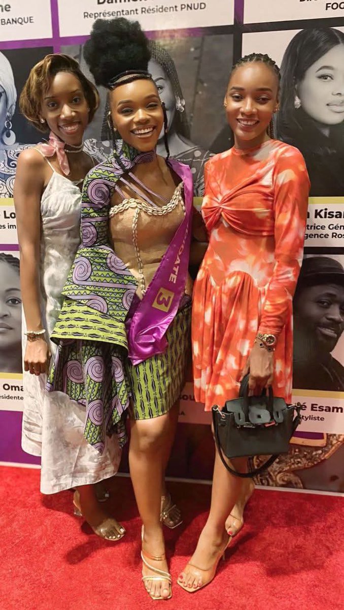 Lycée Elumba 
Kobota elengi, kobokola elengi, mboka elengi