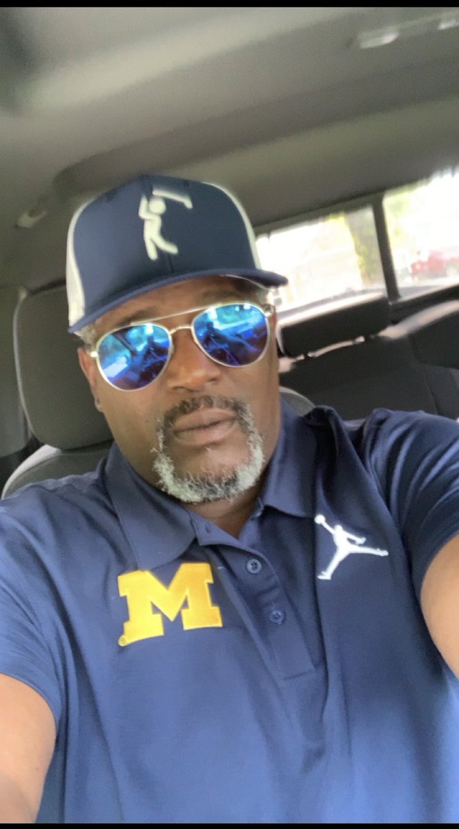 Rich_Sowell's tweet photo. Championship Sunday. Let’s Go 〽️
#BigTenConference 🏀 https://t.co/S2ojcAYpTG