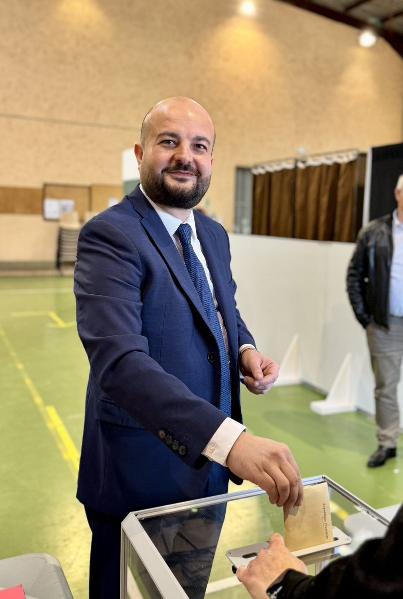 David Rachline tweet media