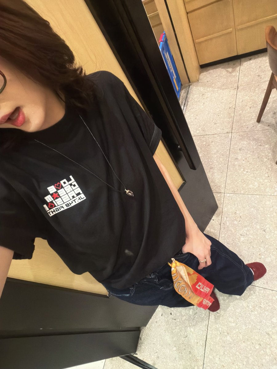 Angelina Christy tweet media