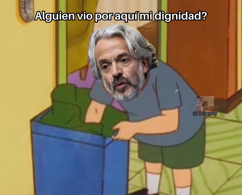 KatsCarey's tweet photo. Juan Daniel Oviedo cada vez que sale de una entrevista con Paloma Valencia. 🤣 https://t.co/Lc6j648tDx