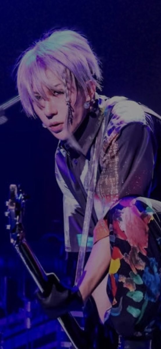 オオトリ tweet media