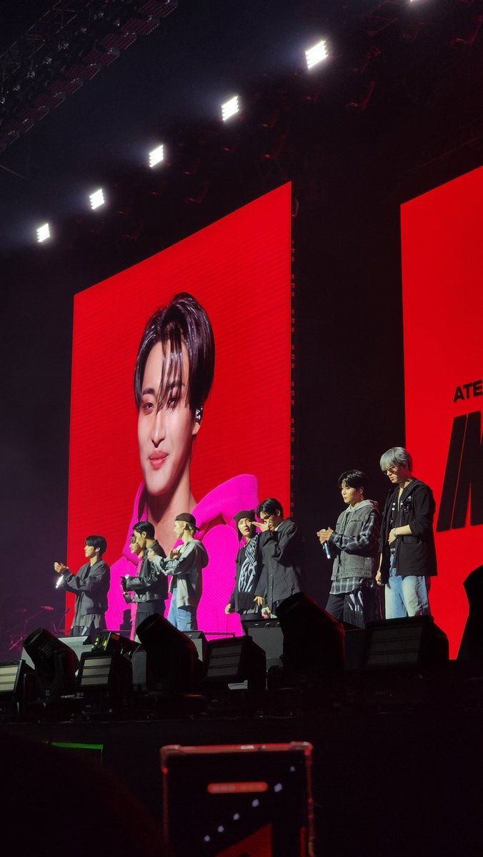 atinyming's tweet photo. Still not over last night! Thank you ATEEZ for such an amazing concert. I hope to see you again soon 🫶
#InYourFantasy_MNL #ATEEZinManila #ATEEZ #IYFinManila https://t.co/mM5fP6rAMU