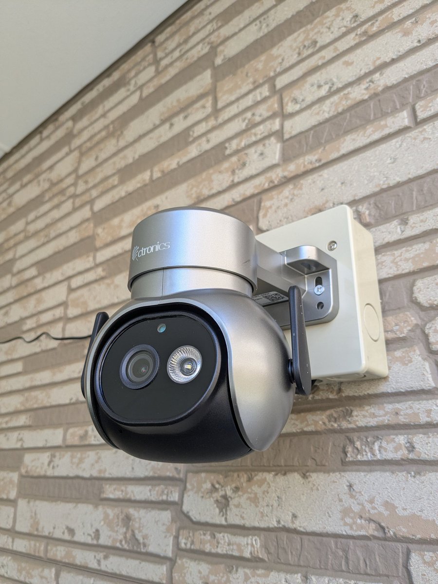 エレマン tweet media