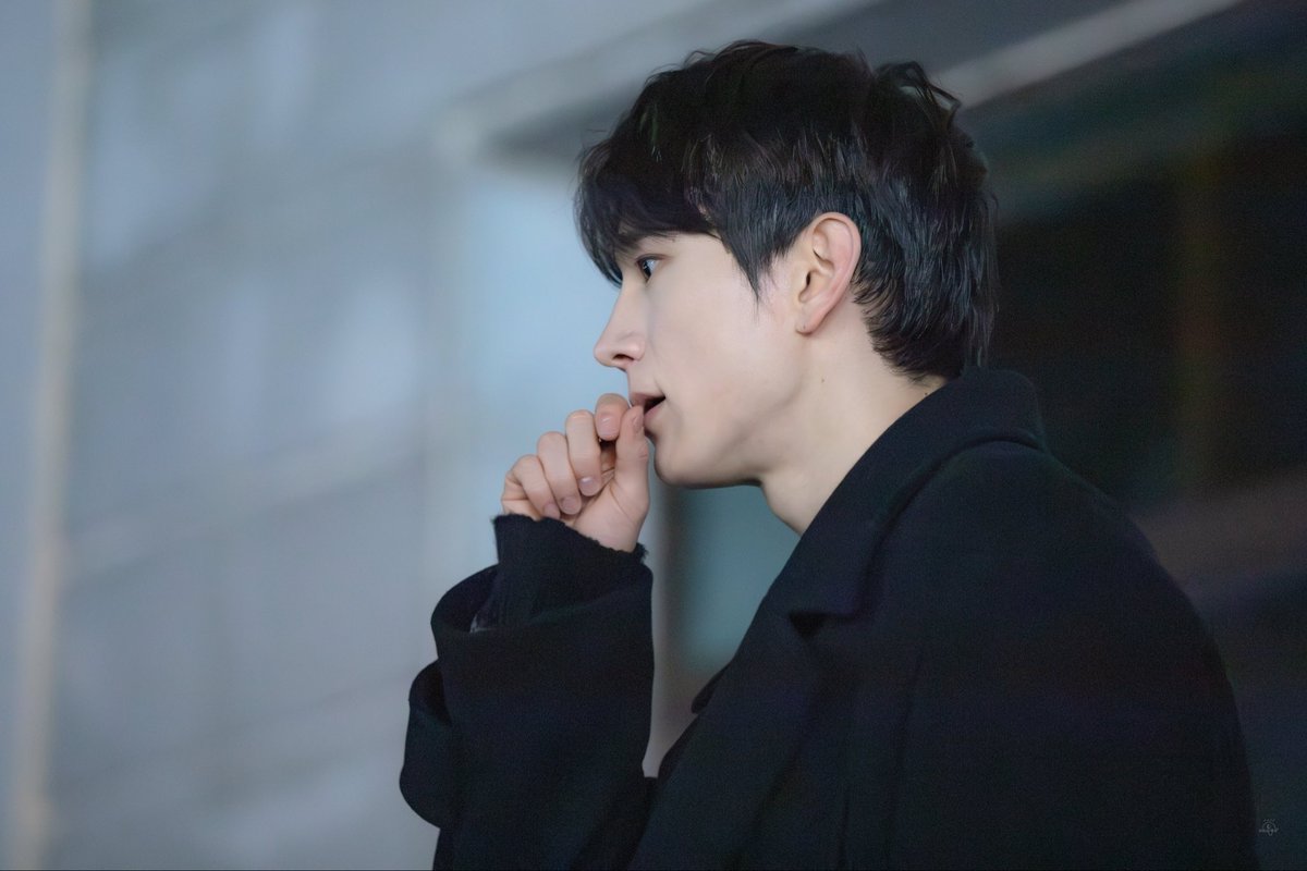 20260317 펑크 퇴근길

🌻#김서환 배우님

김서환 왼얼사(왼쪽 얼굴 사랑하는 사람)