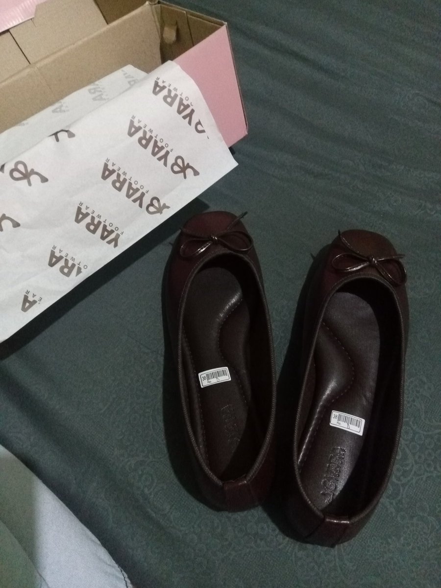 Hannieee tweet media