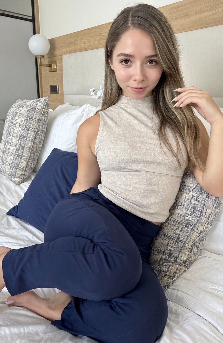 Shy 💓 tweet media