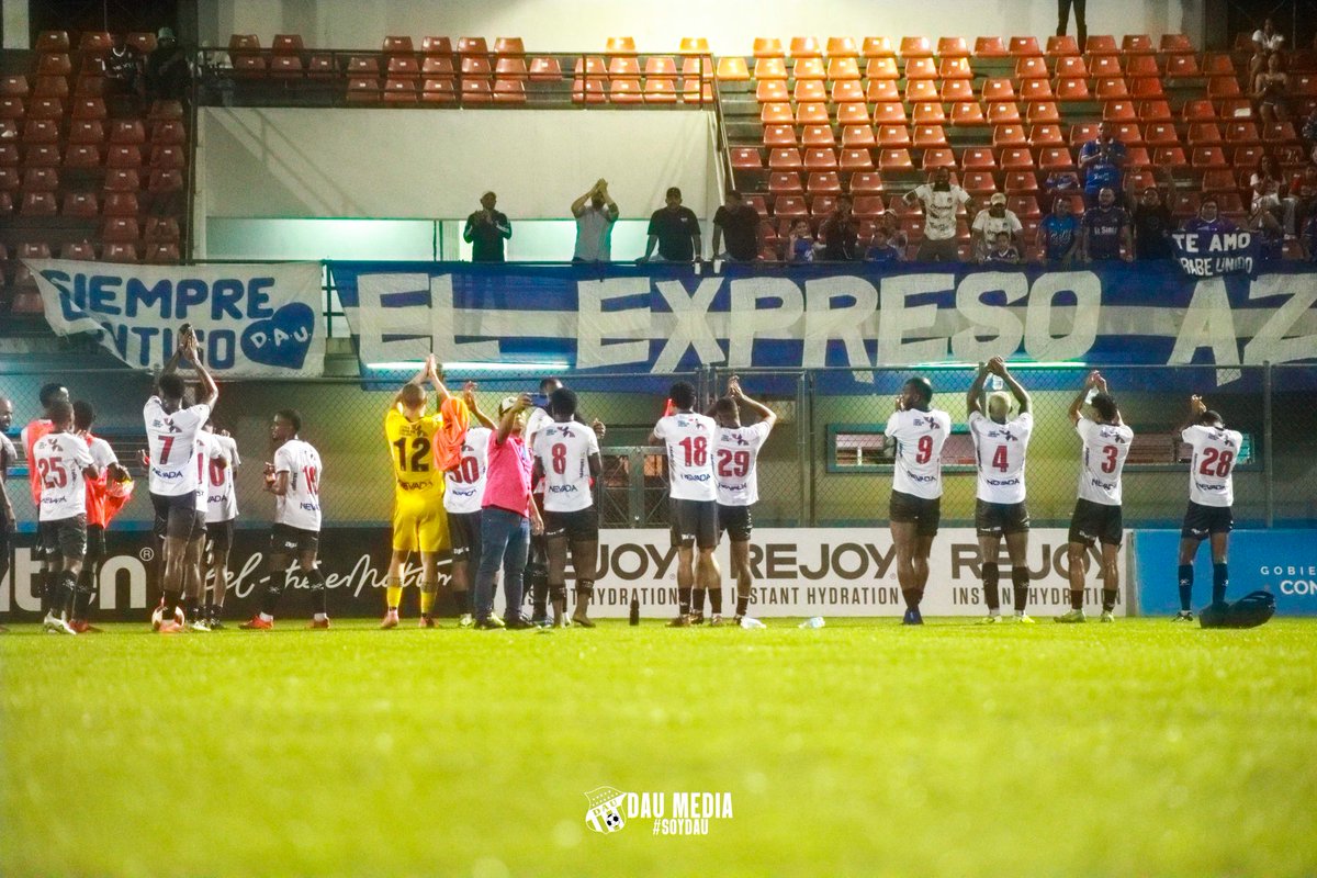 📖 “Esforzaos y cobrad ánimo; no temáis ni tengáis miedo… porque el Señor tu Dios es el que va contigo; no te dejará ni te desamparará.”
— Deuteronomio 31:6

#SoyDAU💙