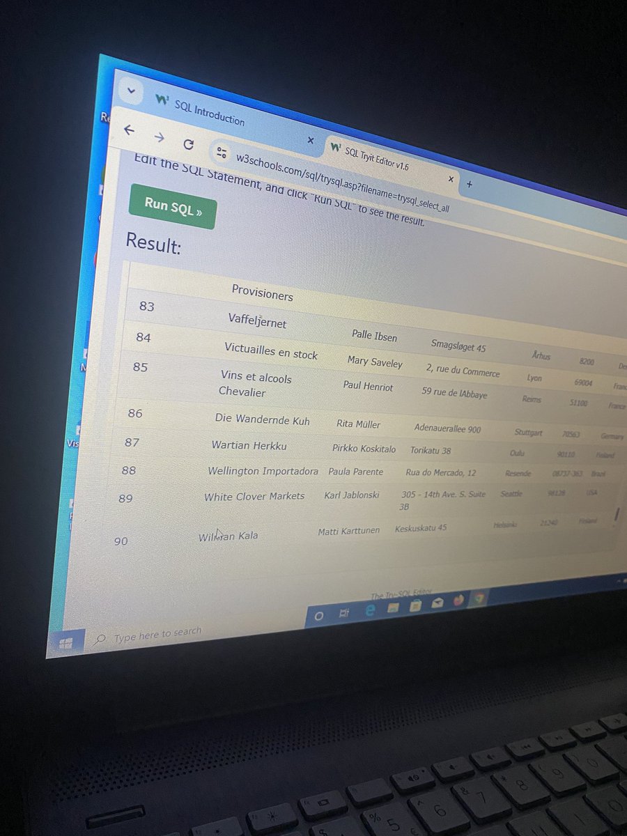RofiatYusu21624's tweet photo. Day 12 of my Data Analysis Journey 📊

Today I started learning the basics of SQL and understanding important commands like SELECT, UPDATE, DELETE, and INSERT.

Still learning step by step.

Follow my journey to becoming a data analyst 

#DataAnalysisJourney #LearnSQL https://t.co/q9msJ2DZZj