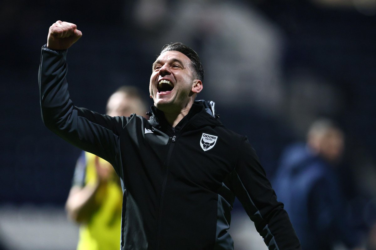 Benjamin Bloom tweet media