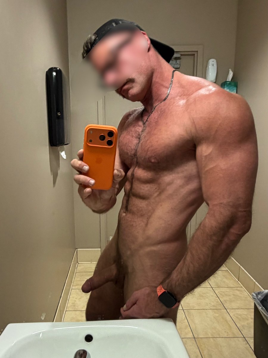 DenverDaddyDrew tweet media