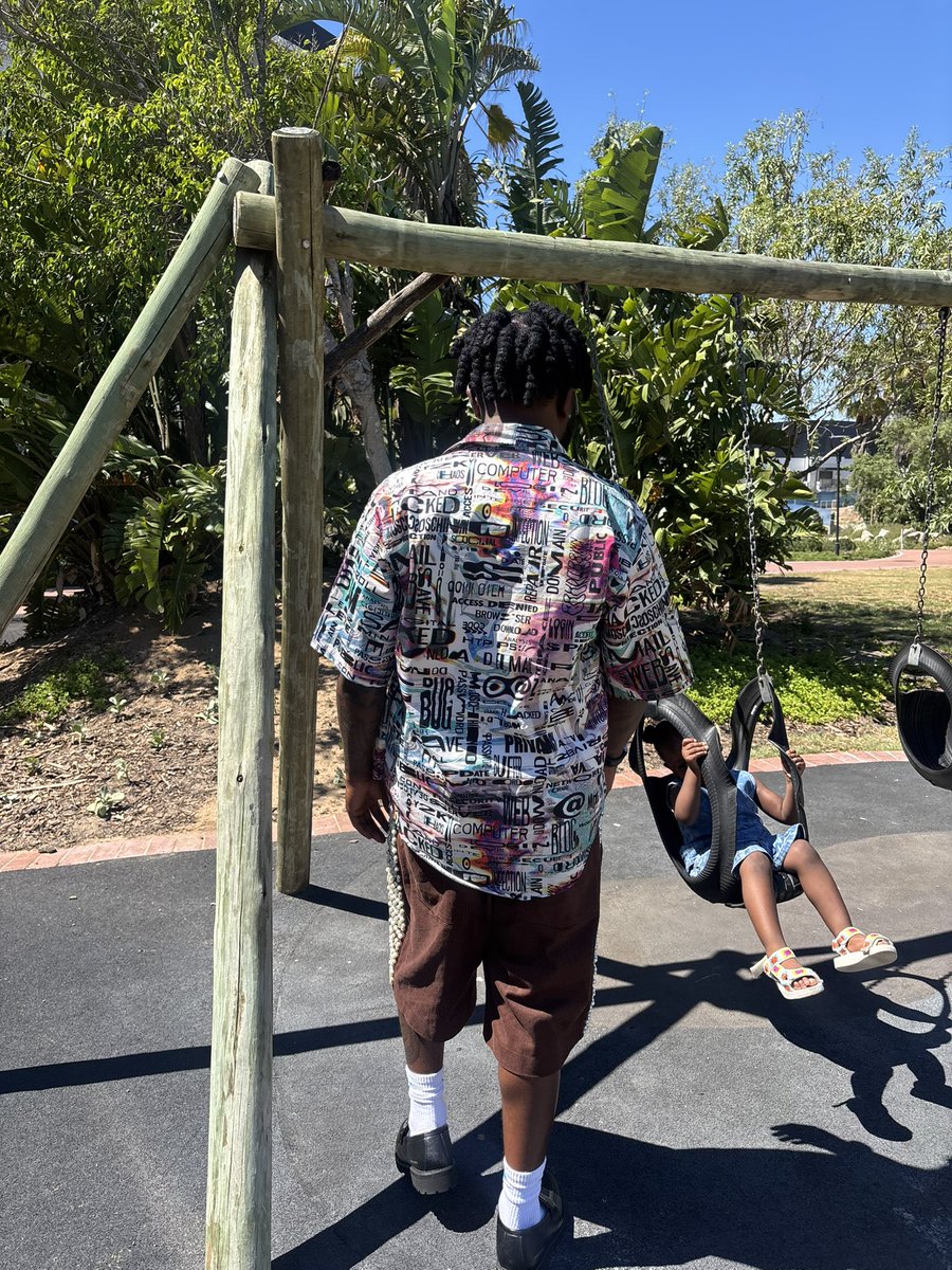 ozzeeworld's tweet photo. New music loading ….. get your dancing shoes ready let’s gooooooo💃 https://t.co/S9J6kS3vCW