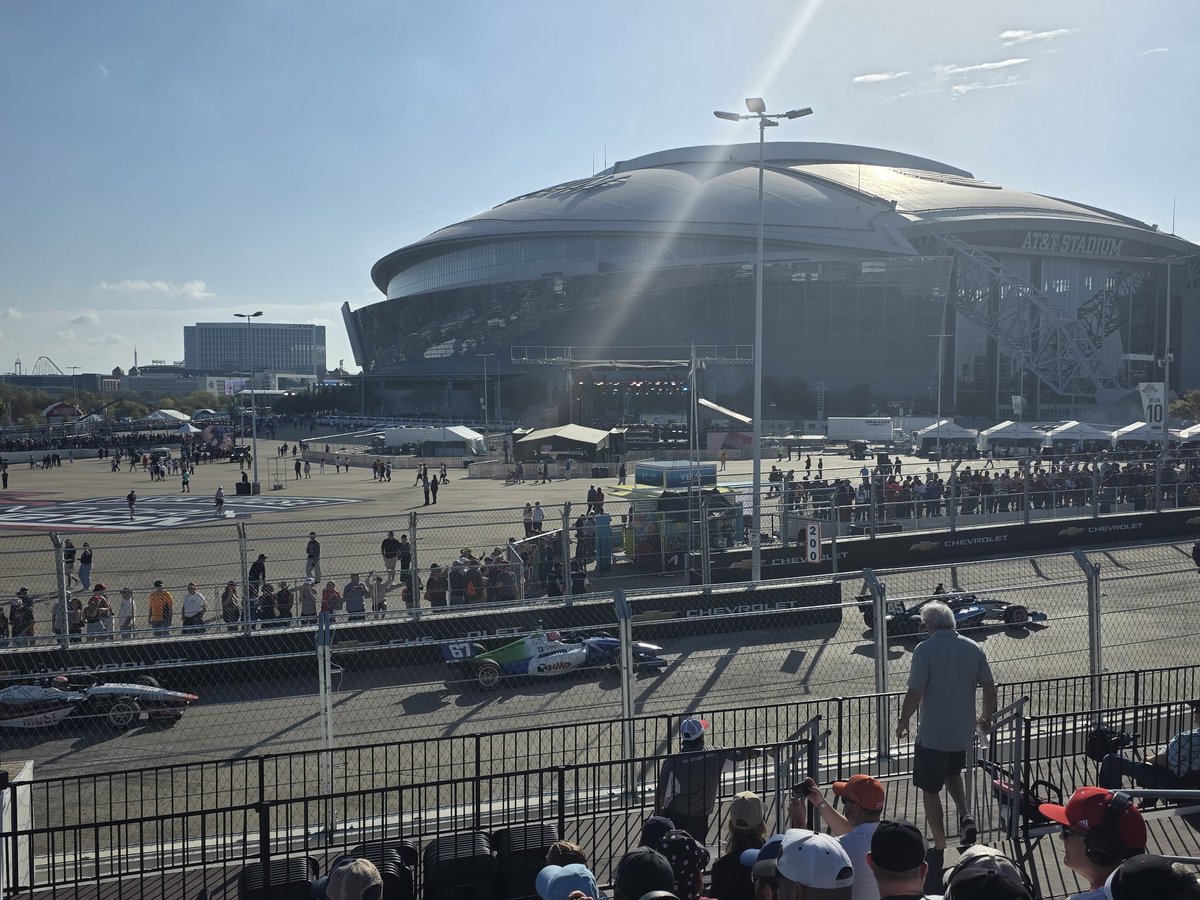 Mark Barisa tweet media