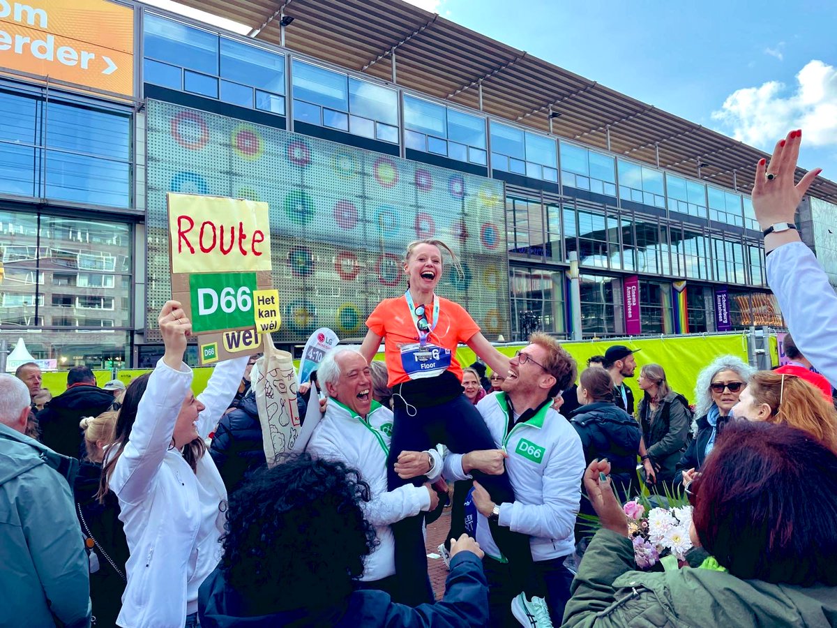 Floor Gordon tweet media