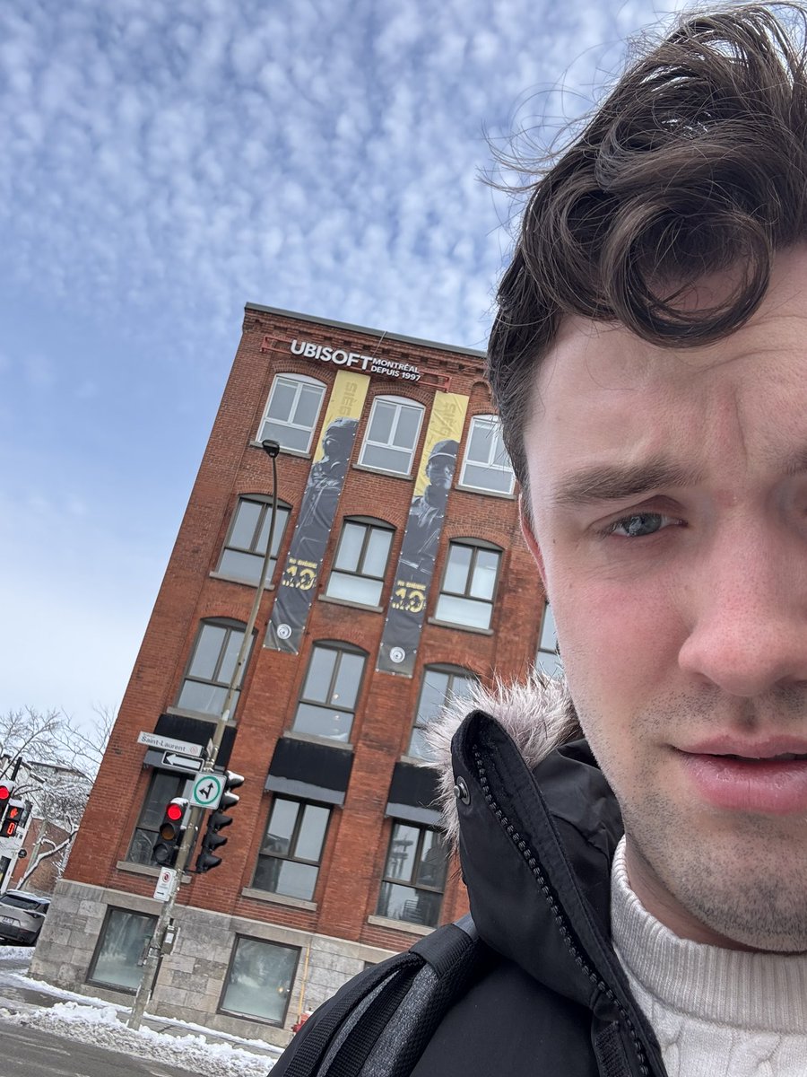 Hybear 💛💙 tweet media