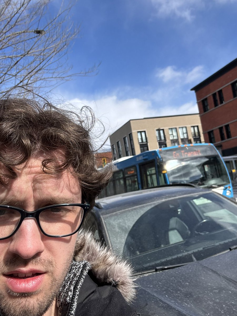 Hybear 💛💙 tweet media