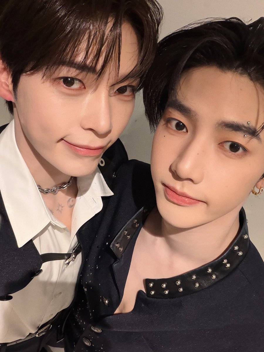 햄물관 tweet media