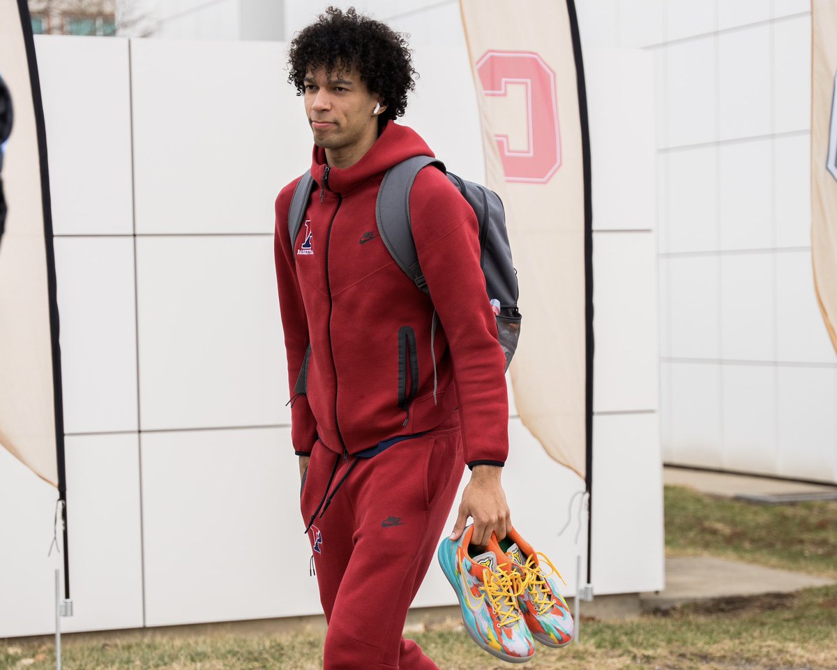 Penn Men's Basketball tweet media